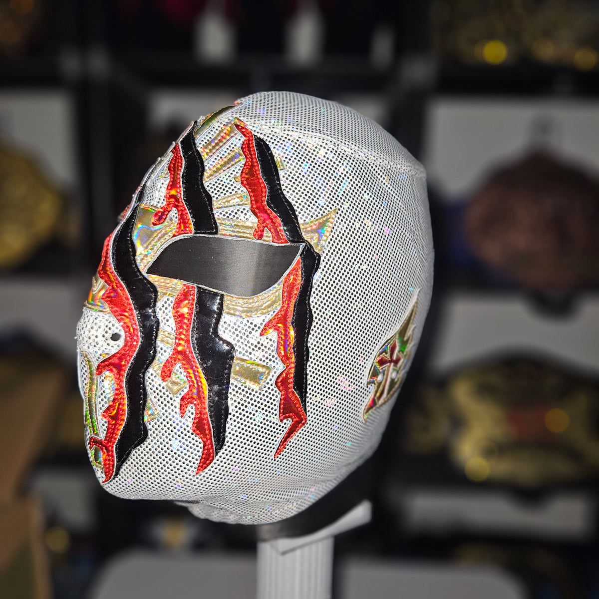 Mistico Perros Del Mal Adults Pro-grade Mask