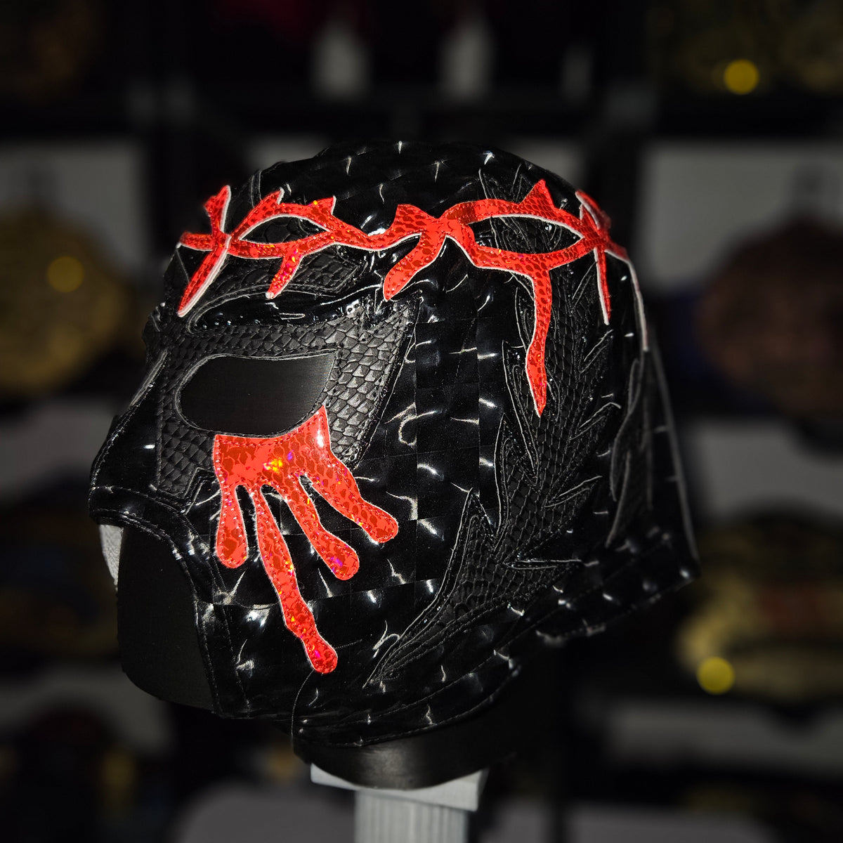 Soberano Jr Black & Red Semi Pro Adult Size Mask