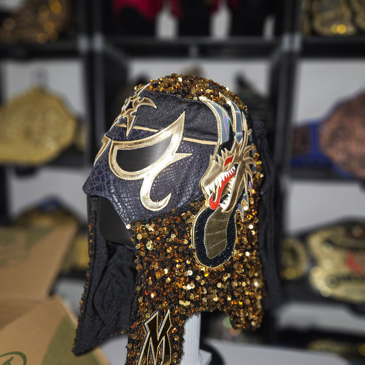 Penta Gold & Black Pro-grade Adult Size Mask