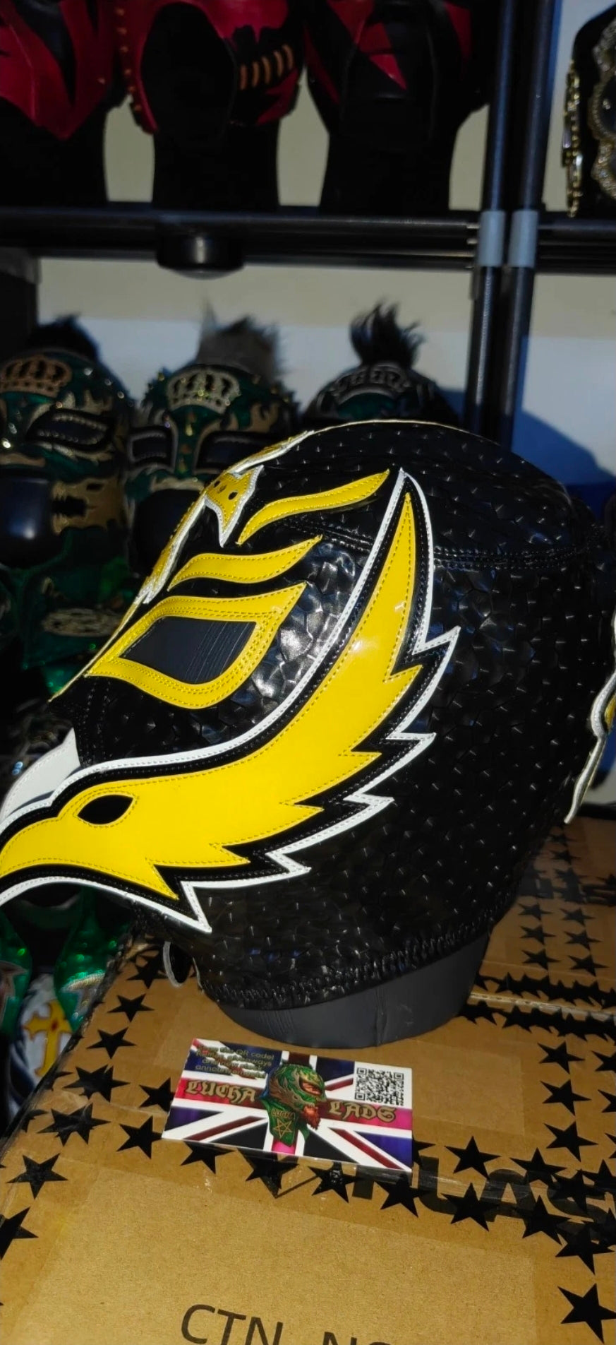 Rey Black & Yellow Adults Pro-grade Mask