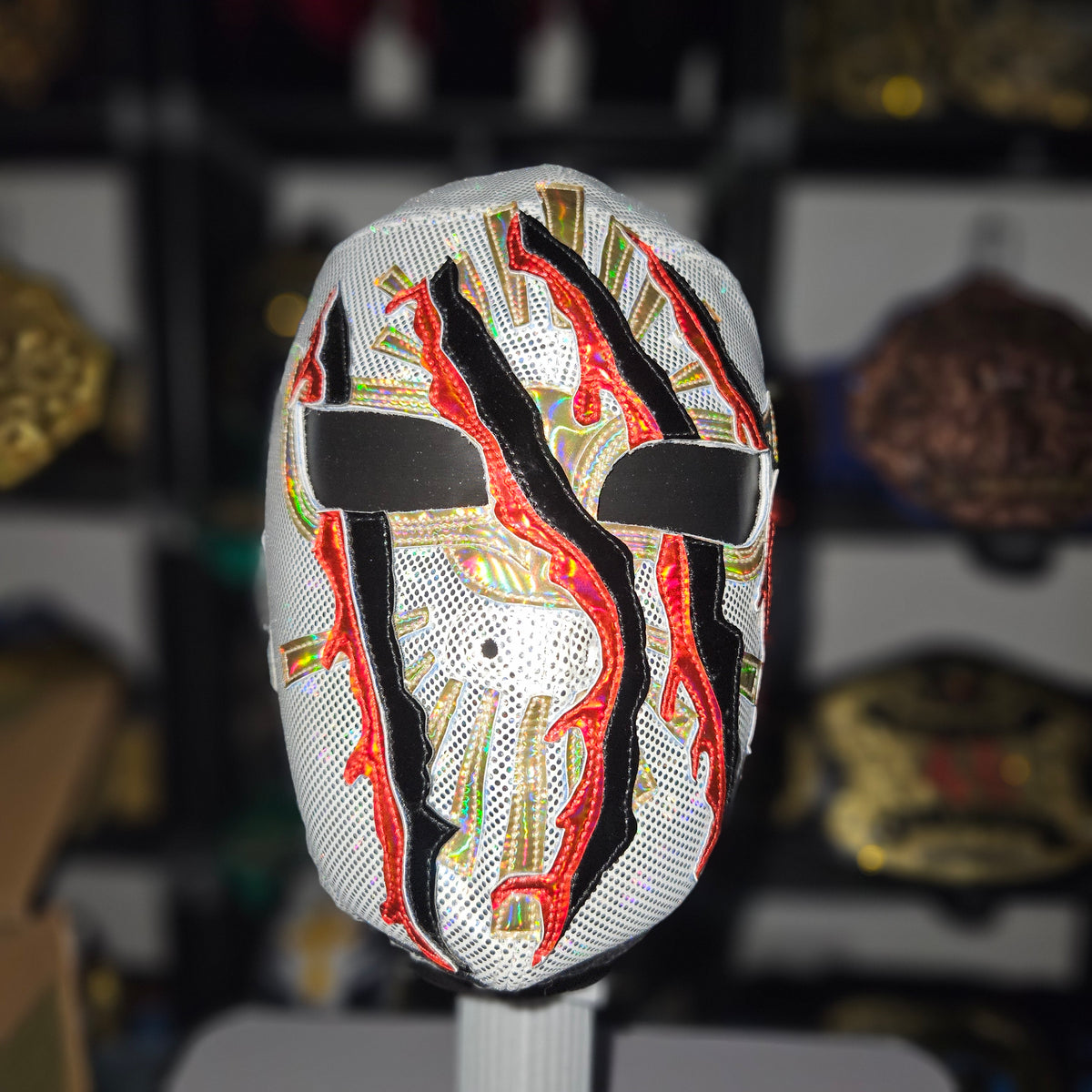 Mistico Perros Del Mal Adults Pro-grade Mask