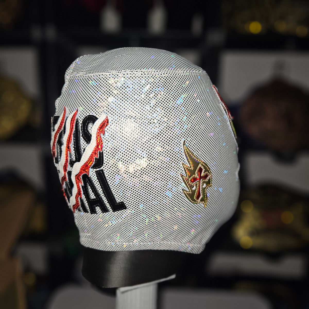 Mistico Perros Del Mal Adults Pro-grade Mask
