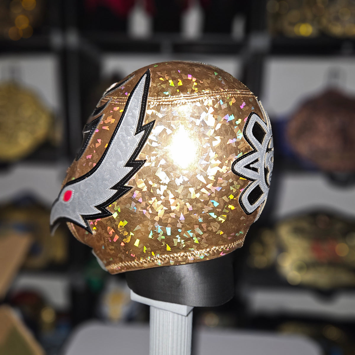 Rey Gold V2 Pro-grade Mask