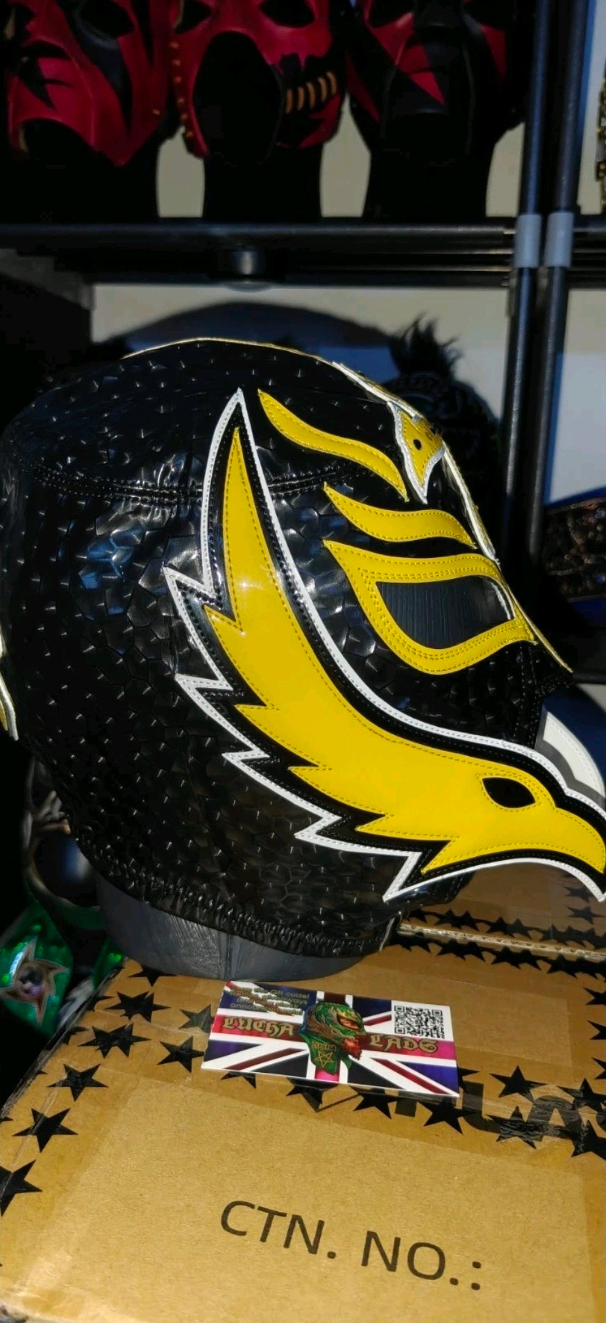 Rey Black & Yellow Adults Pro-grade Mask