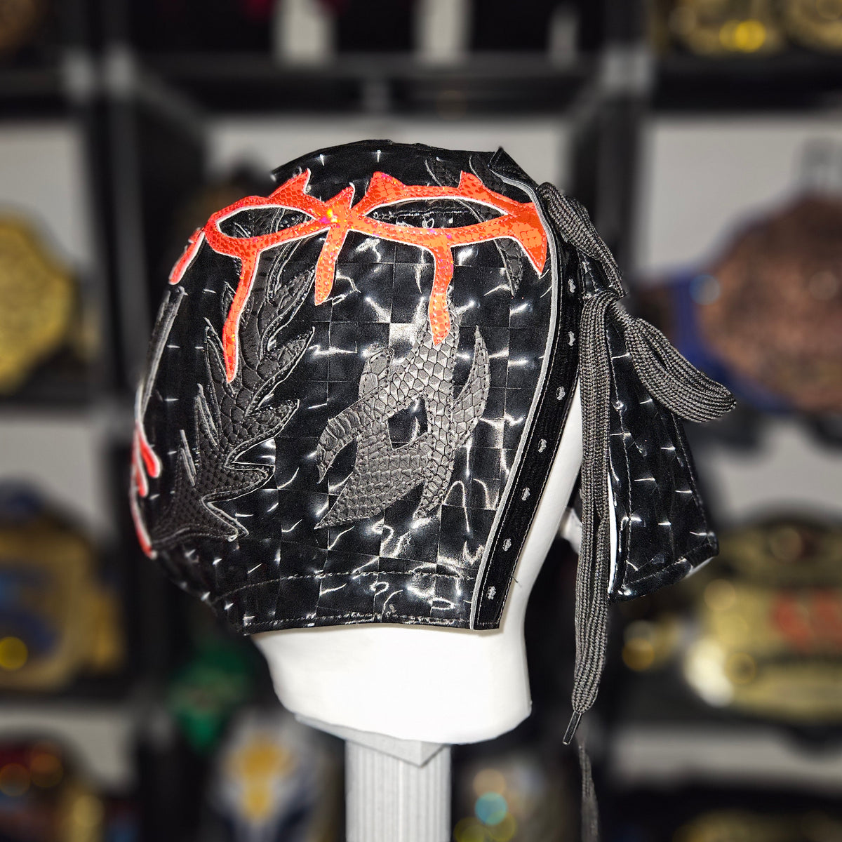 El Soberano Jr Black & Red Semi Pro Adult Size Mask