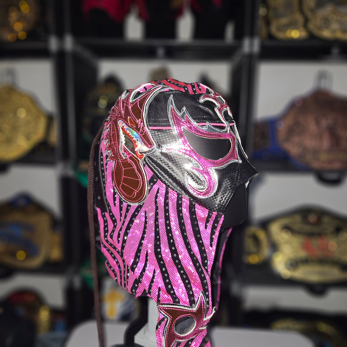 Penta Pink Backlash Style Semi Pro Adult Size Mask