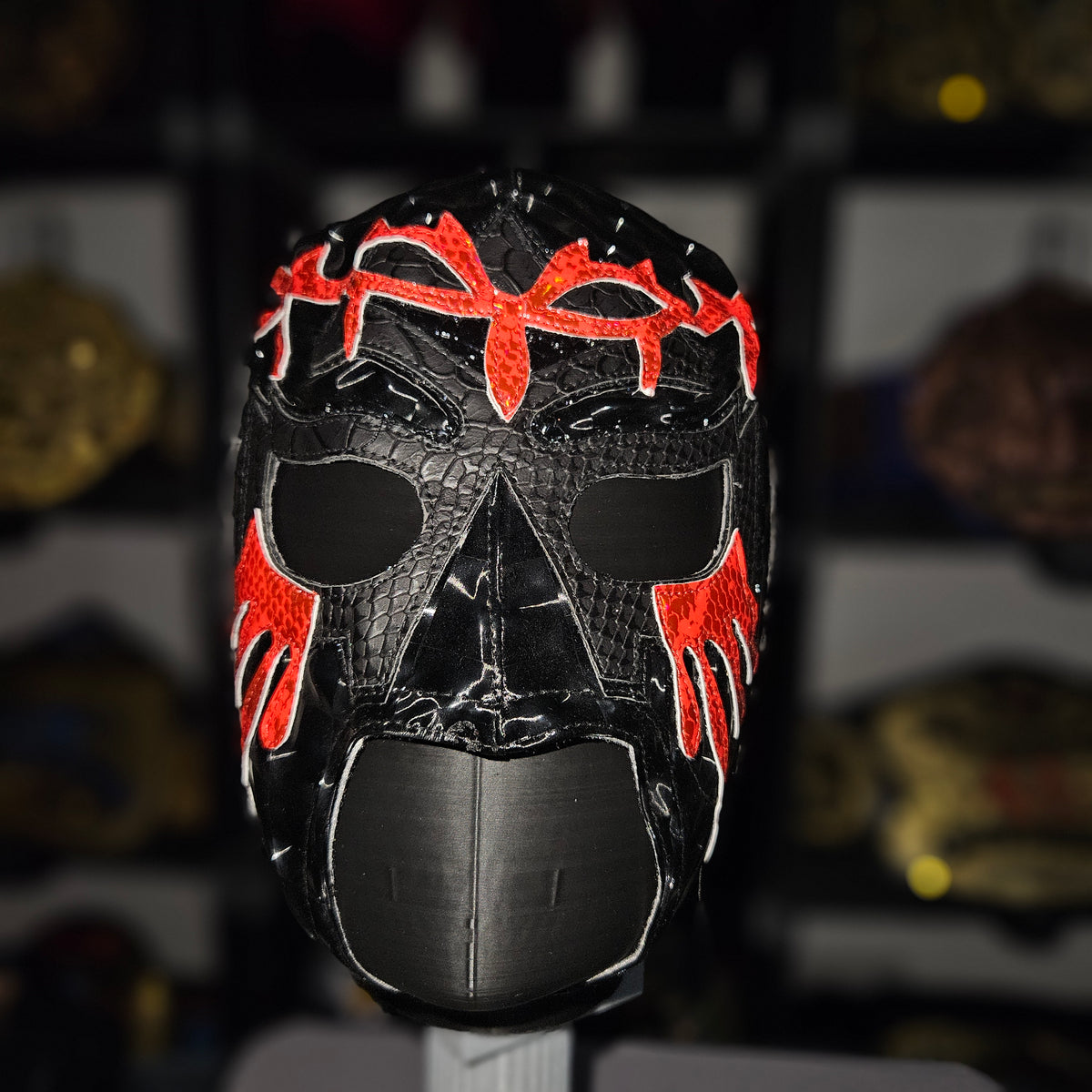 Soberano Jr Black & Red Semi Pro Adult Size Mask