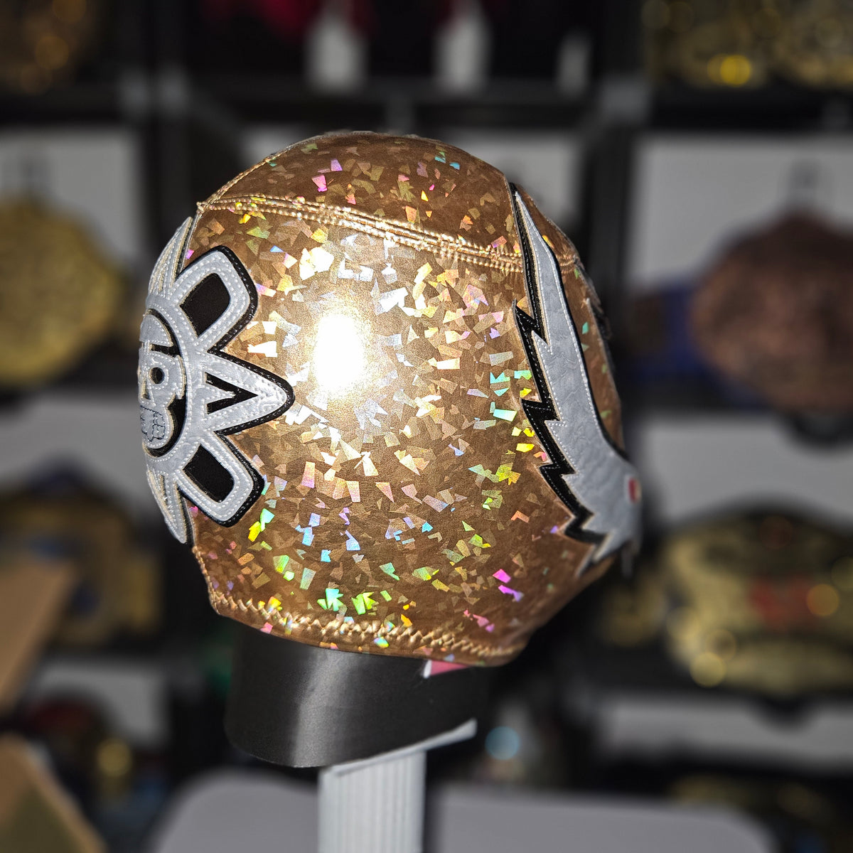 Rey Gold V2 Pro-grade Mask