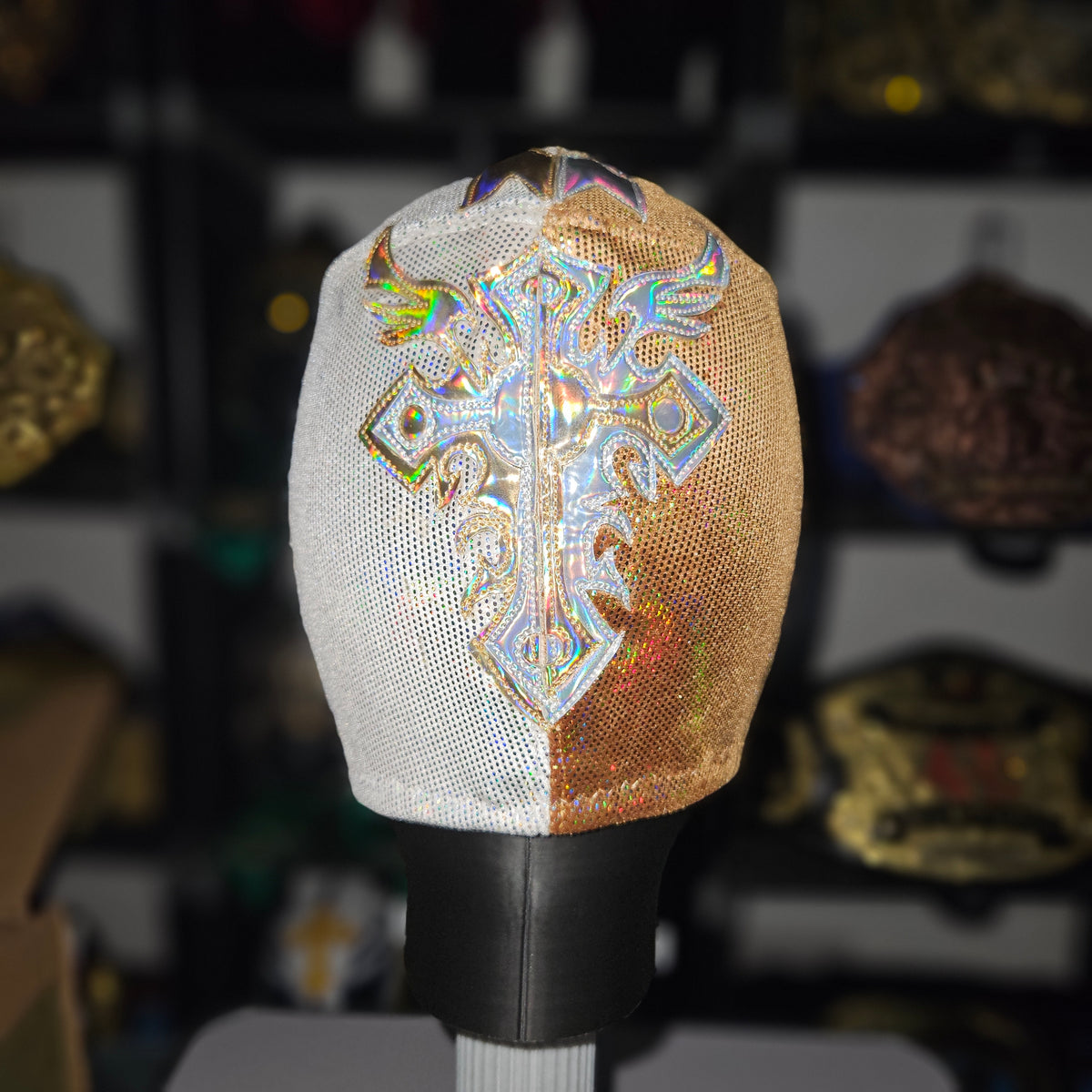 Mistico Gold & White Pro-grade Adult Size Mask