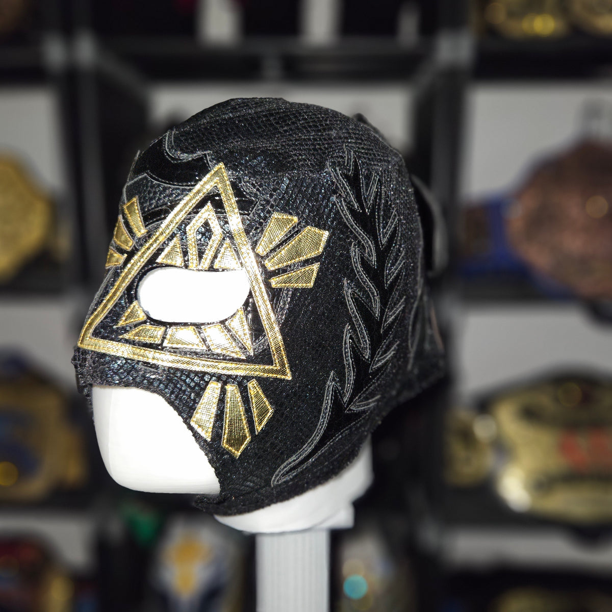 Soberano Jr Black & Gold Semi Pro Adult Size Mask