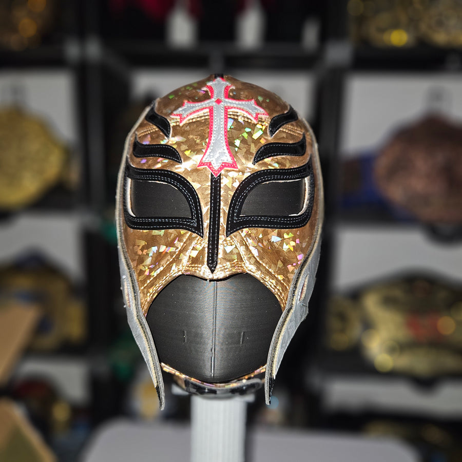 Rey Gold V2 Pro-grade Mask