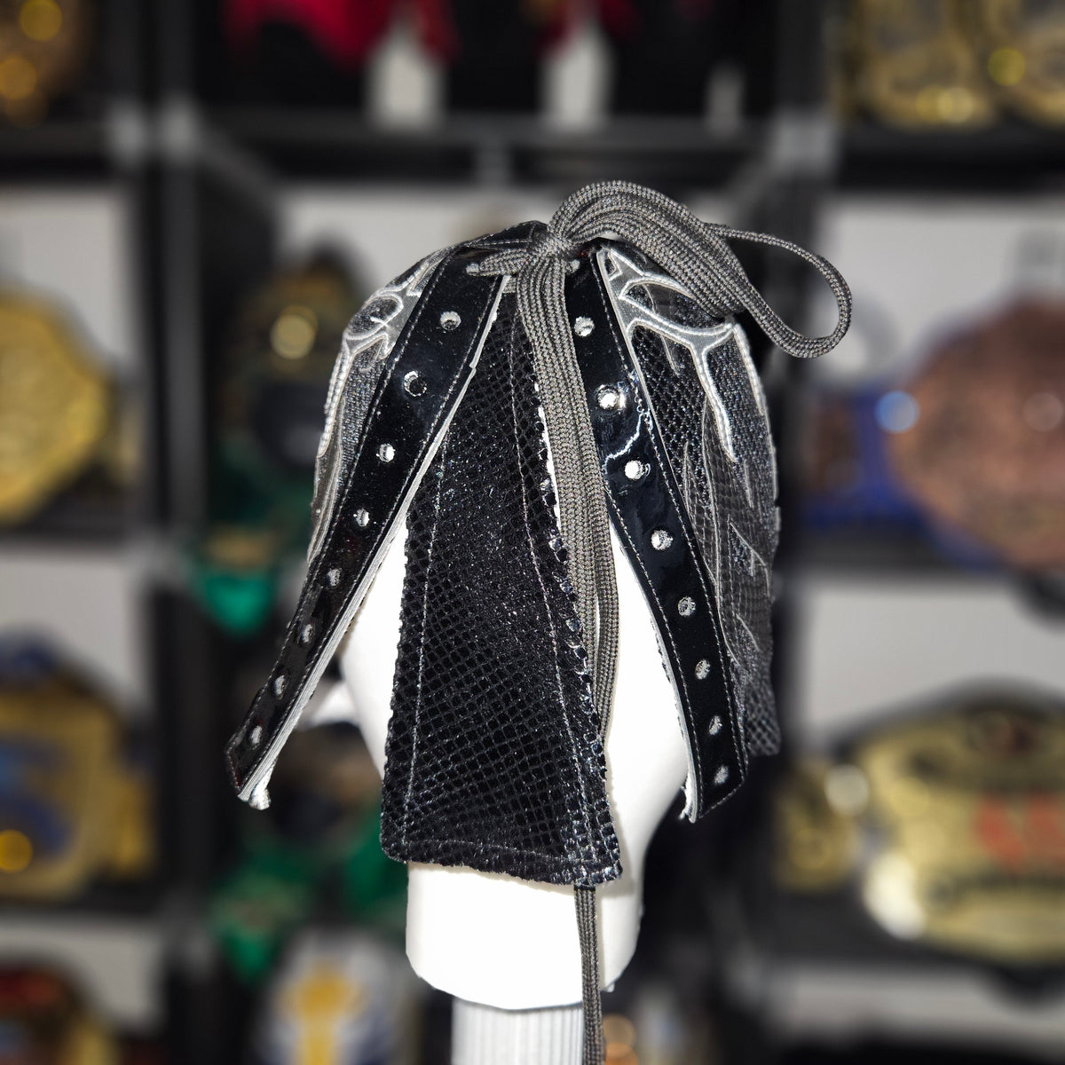 Soberano Jr Black & Silver Semi Pro Adult Size Mask