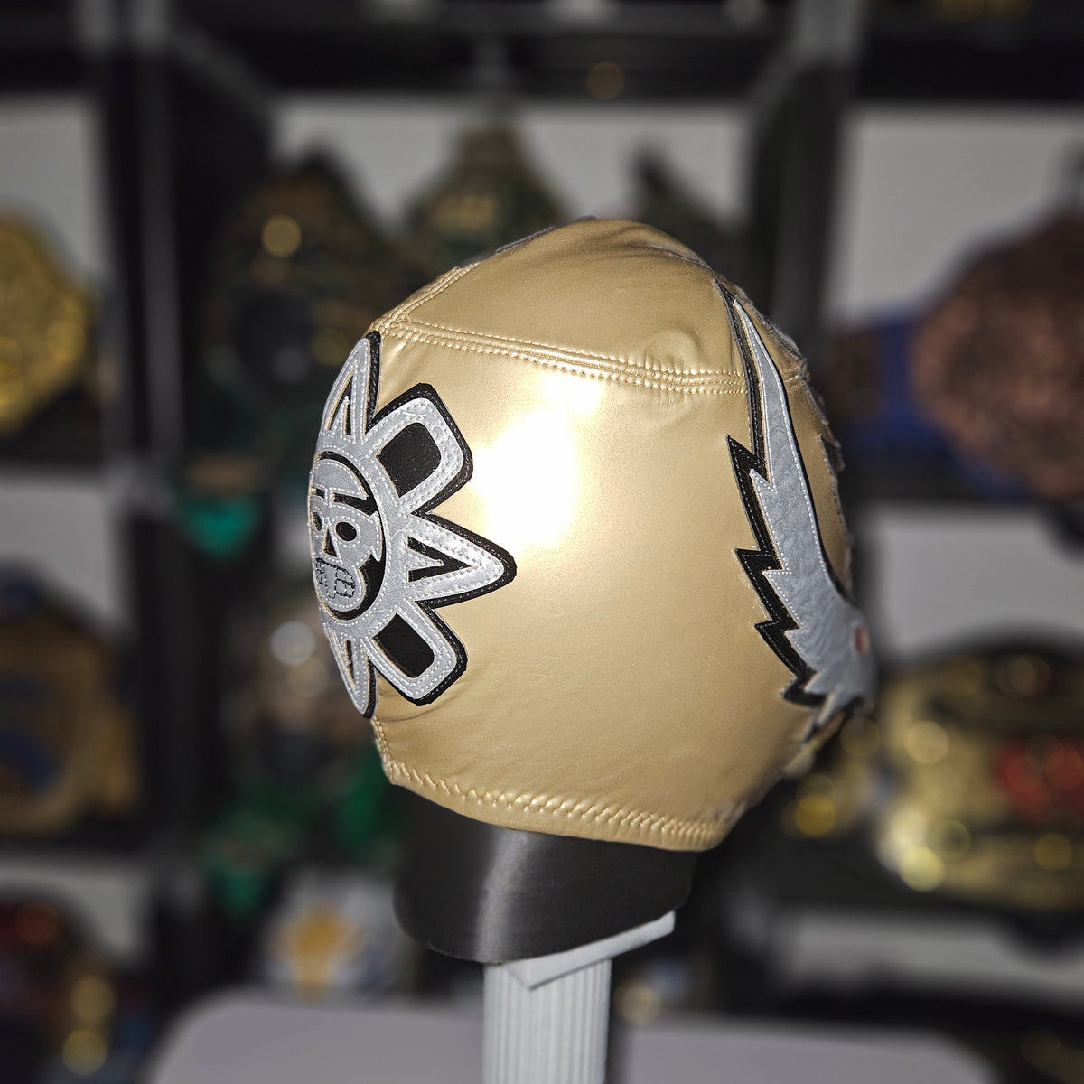 Rey Gold V1 Pro-grade Mask